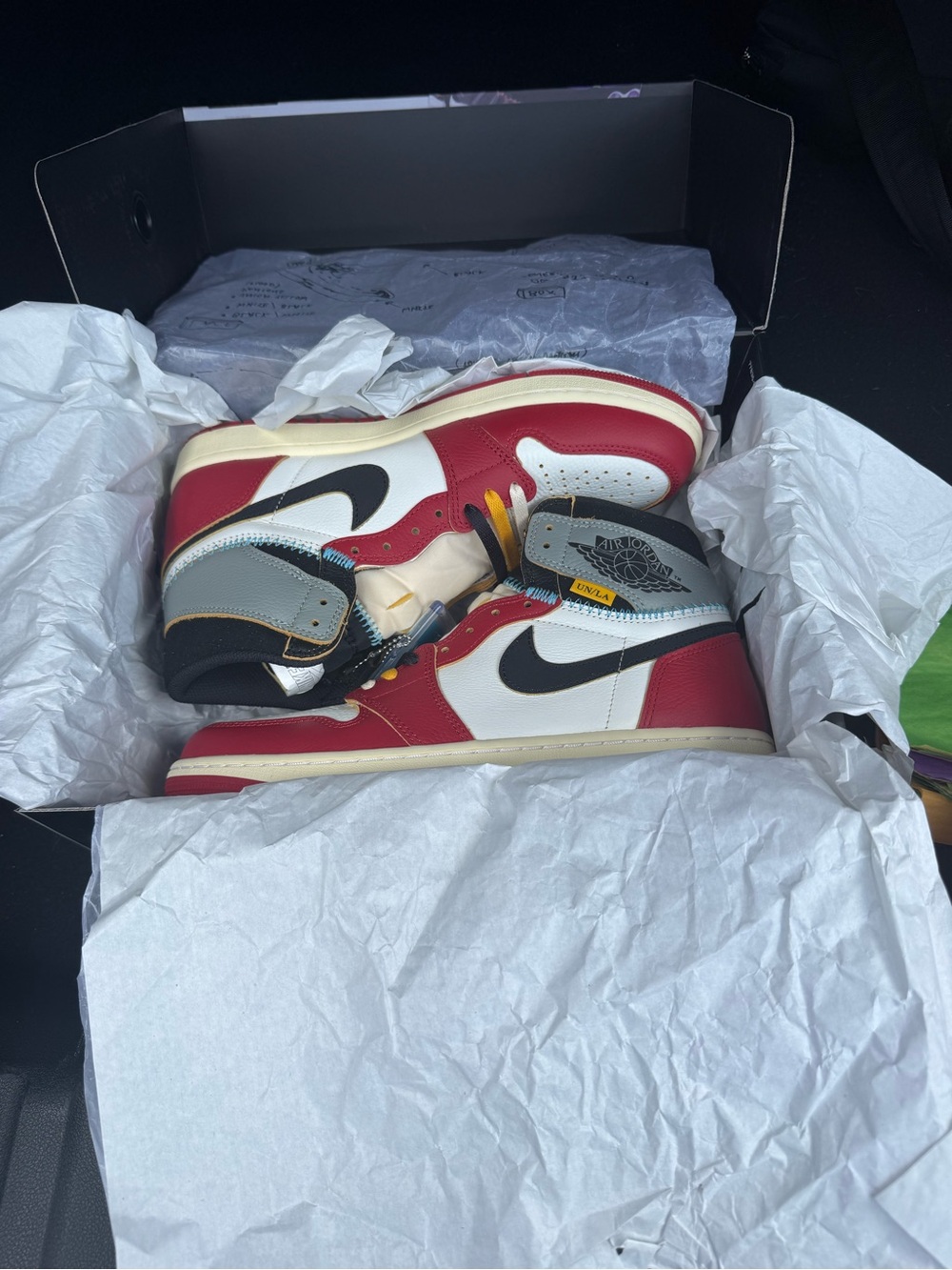 Jordan Air Jordan 1 Retro High OG White Black Red - Picture 2 of 6